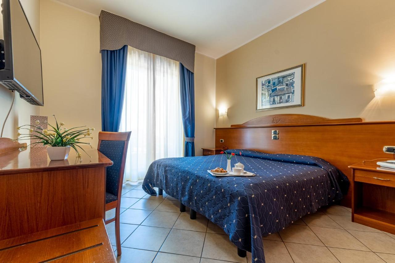 Relax Hotel