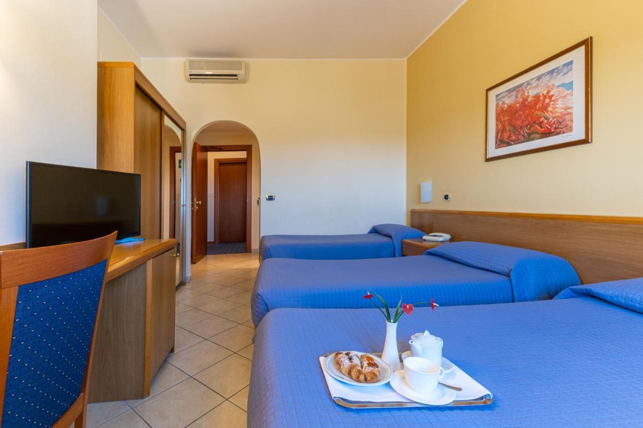 Hotel Relax Syracuse