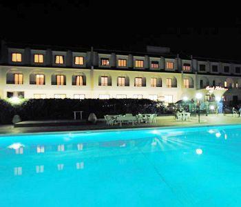 Relax Hotel 4*